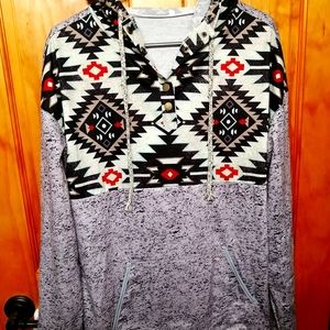 Aztec graphic sweatshirt